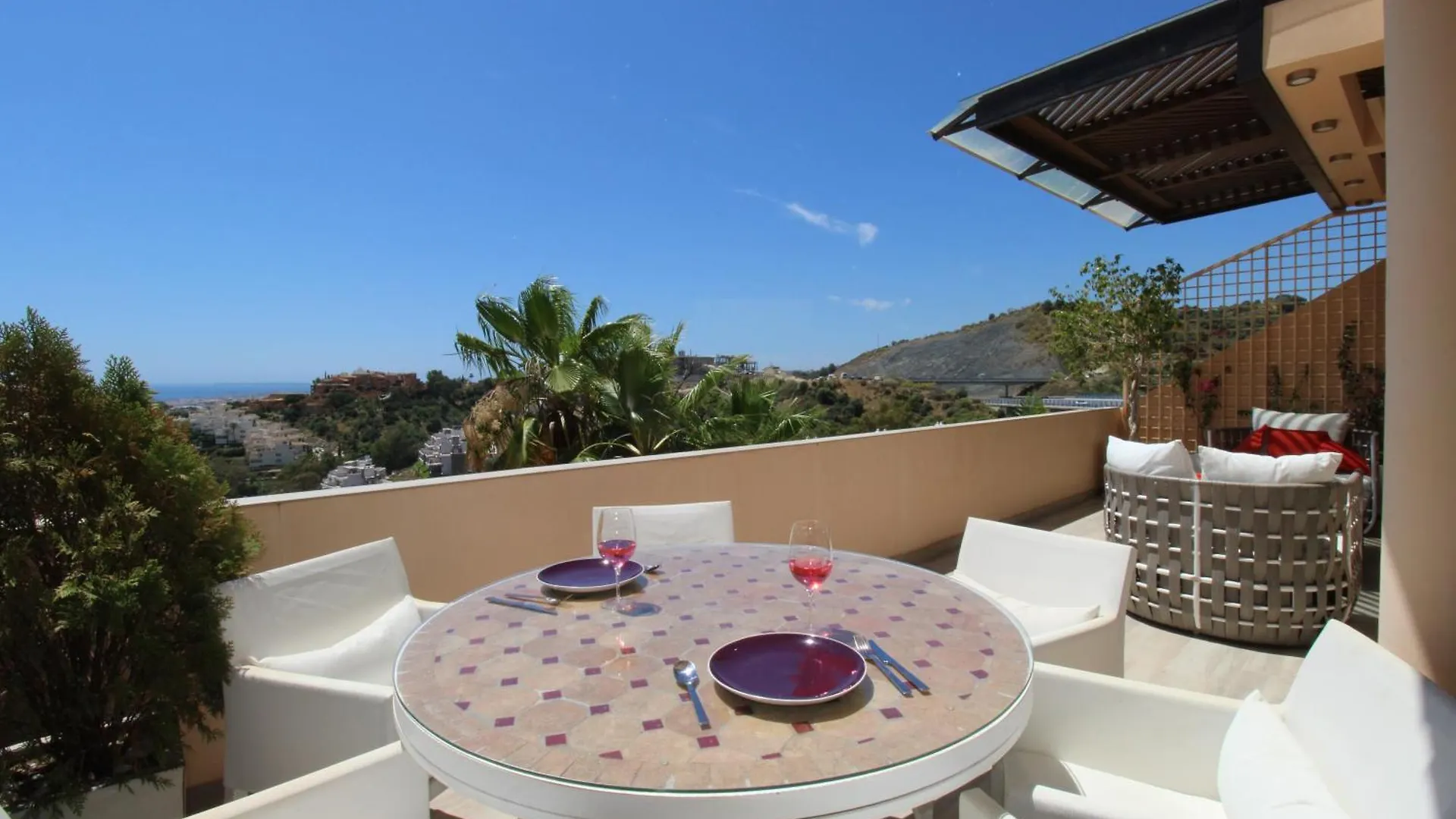 Lovely Duplex Penthouse With Spectacular Sea View Marbella
