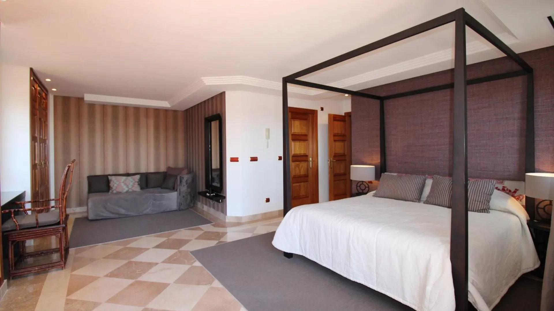 Lovely Duplex Penthouse With Spectacular Sea View Marbella Apartment
