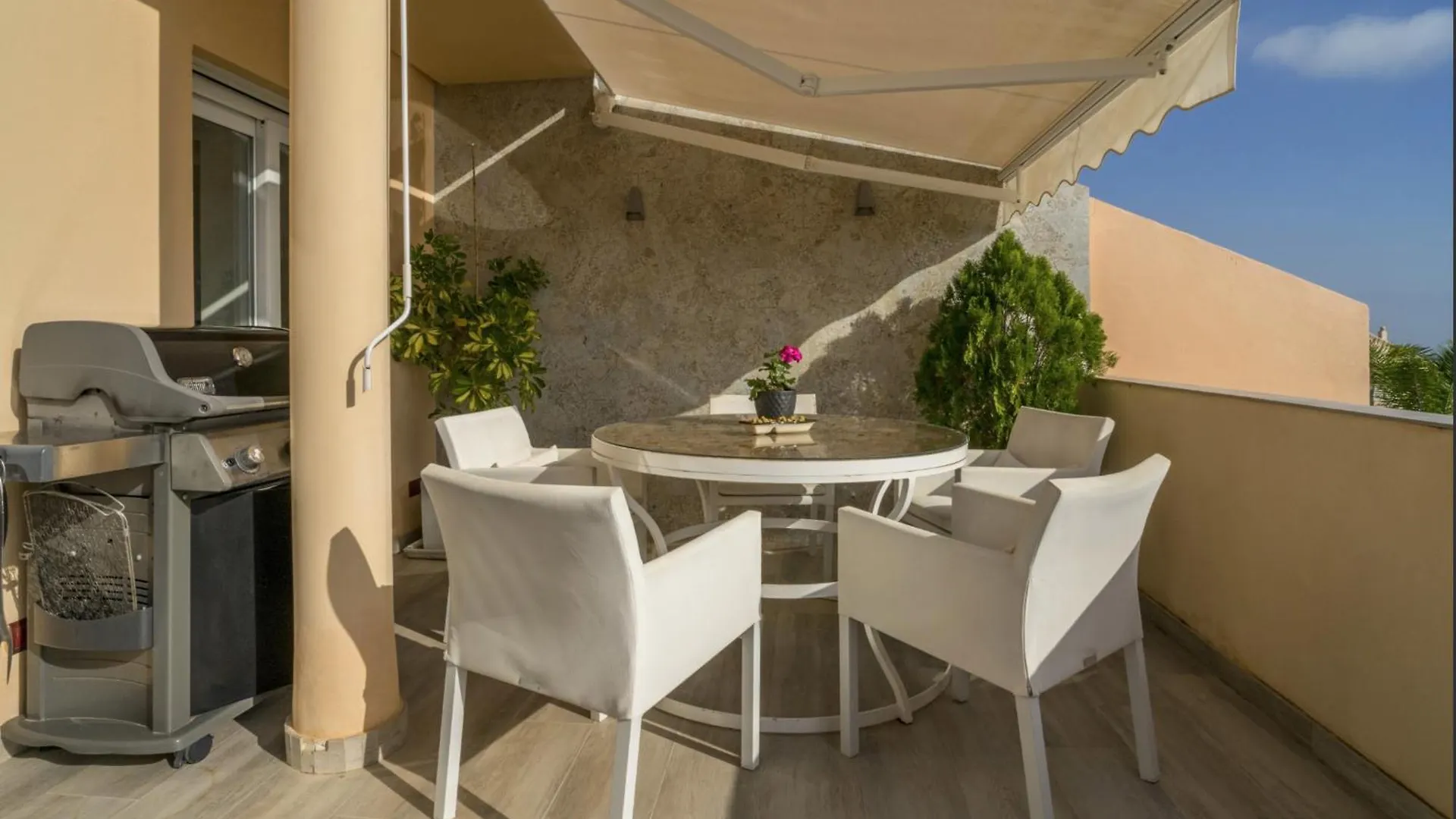 Lovely Duplex Penthouse With Spectacular Sea View Marbella