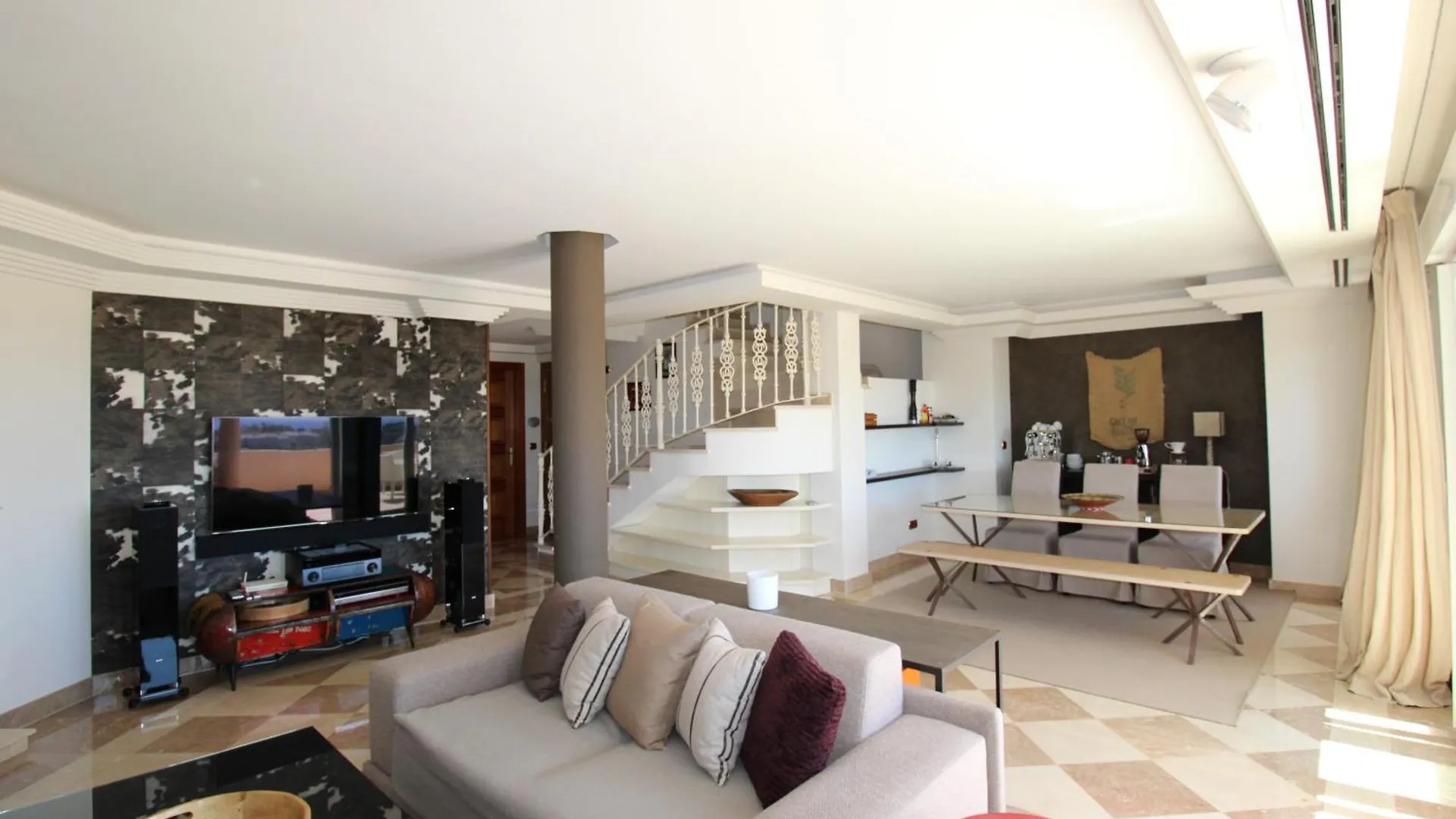 Lovely Duplex Penthouse With Spectacular Sea View Marbella